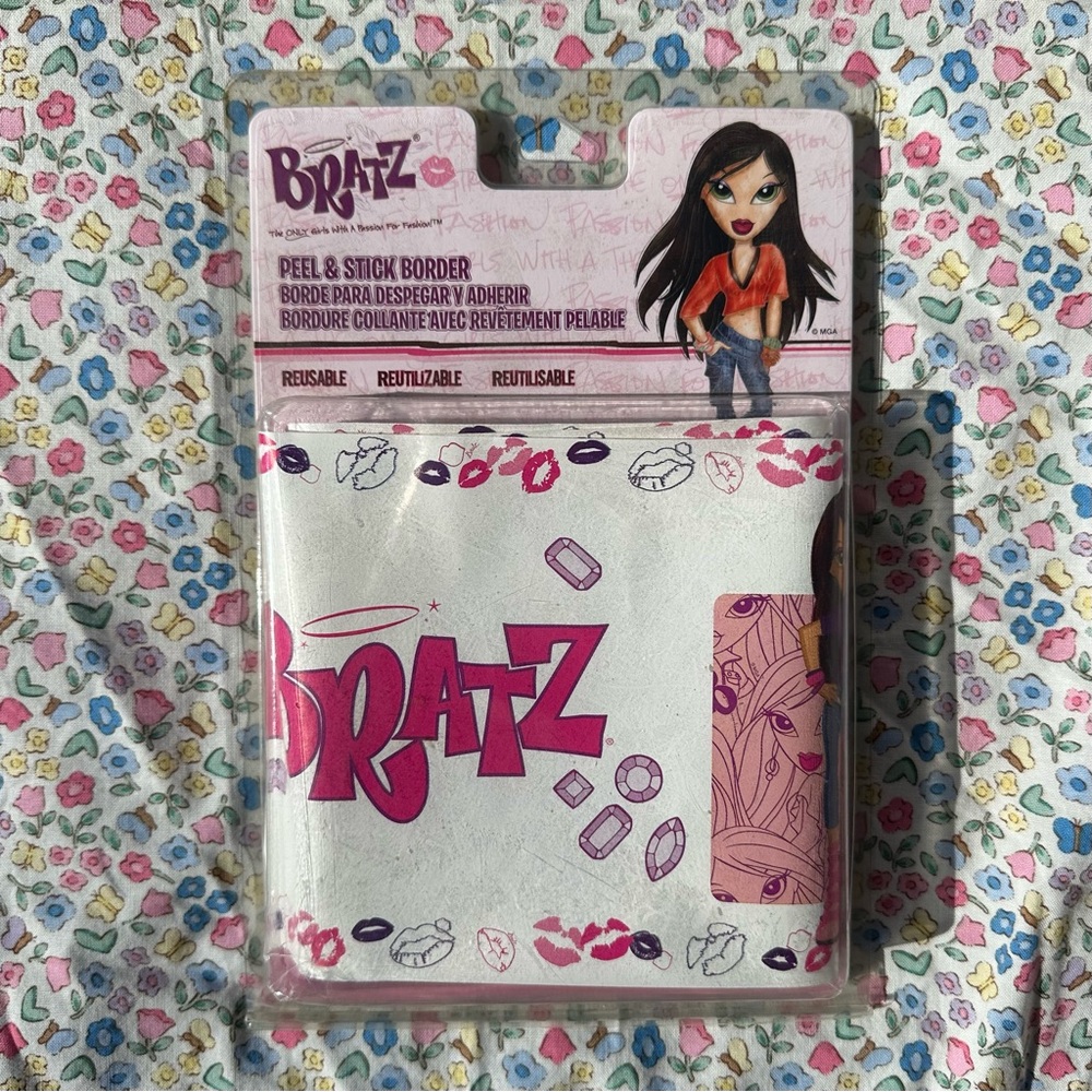 Bratz 2000s Y2K Wallpaper Border Strip Unopened Collectible MGA Peel & Stick